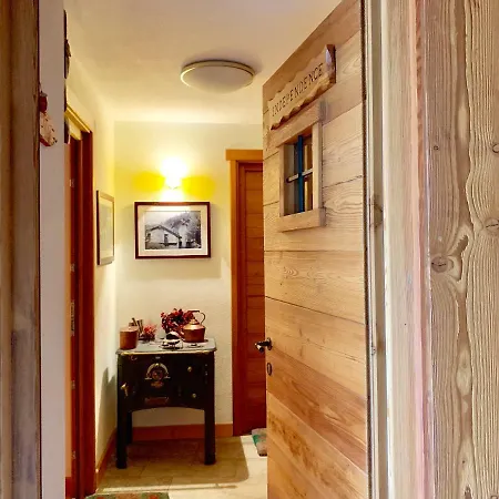 Apartmán Strada Del Pussey *